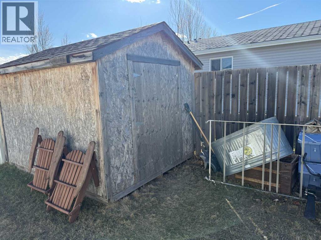 11 Railway Avenue — photo 32