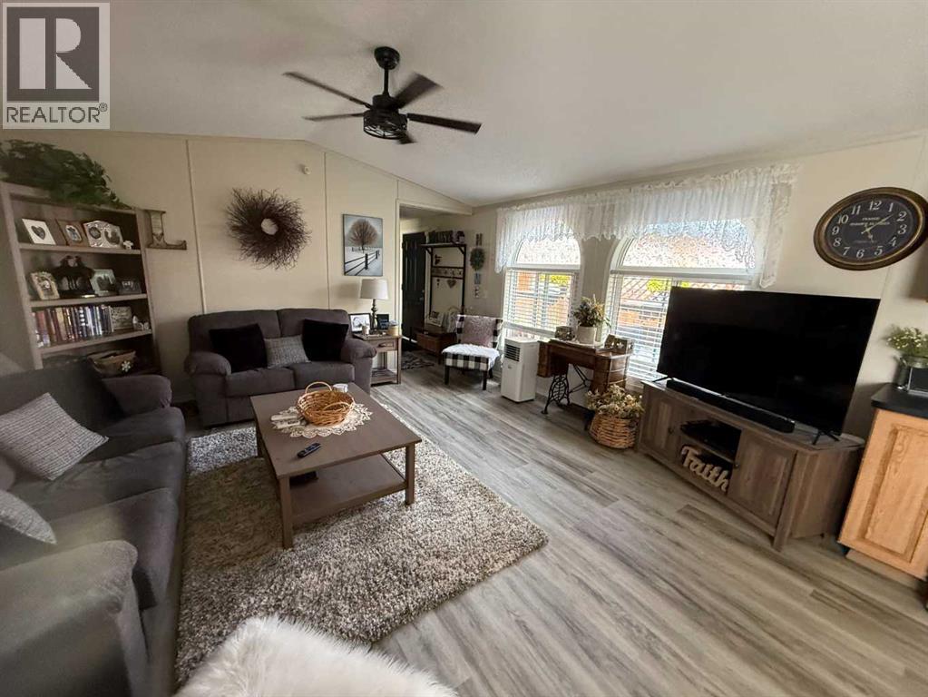 11 Railway Avenue — photo 7