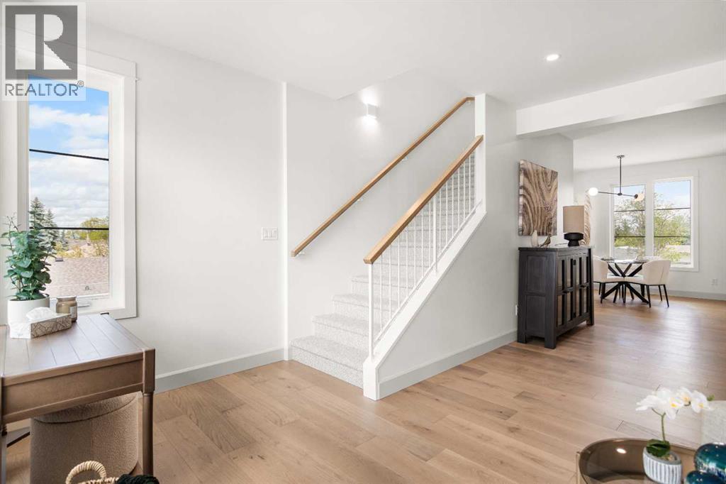5032 48 Street - 25
