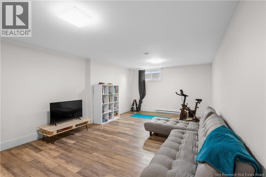 16 Parkplace Lane - 47