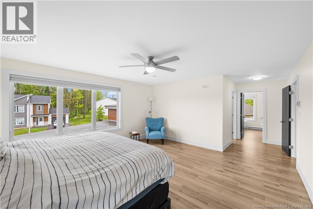 16 Parkplace Lane - 32