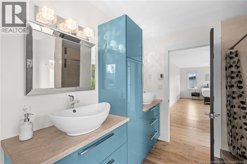 16 Parkplace Lane - 38