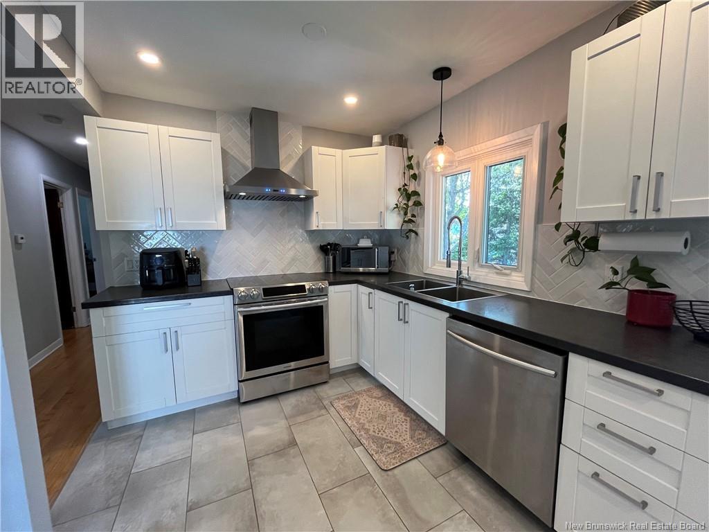 165 Wentworth Drive - 9