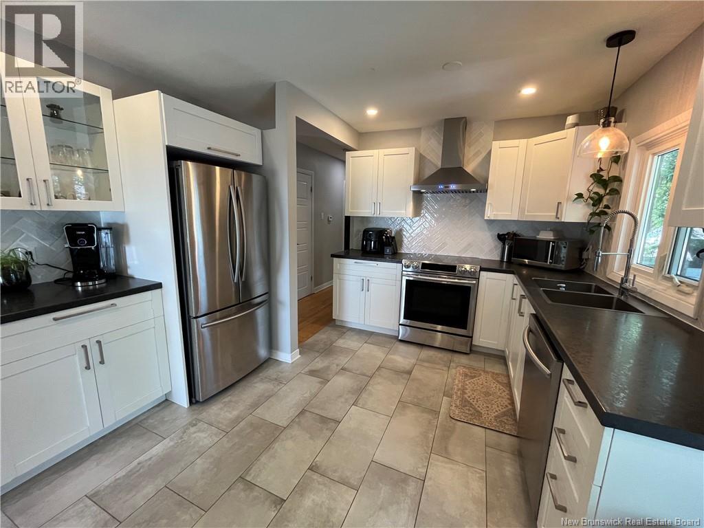 165 Wentworth Drive - 10