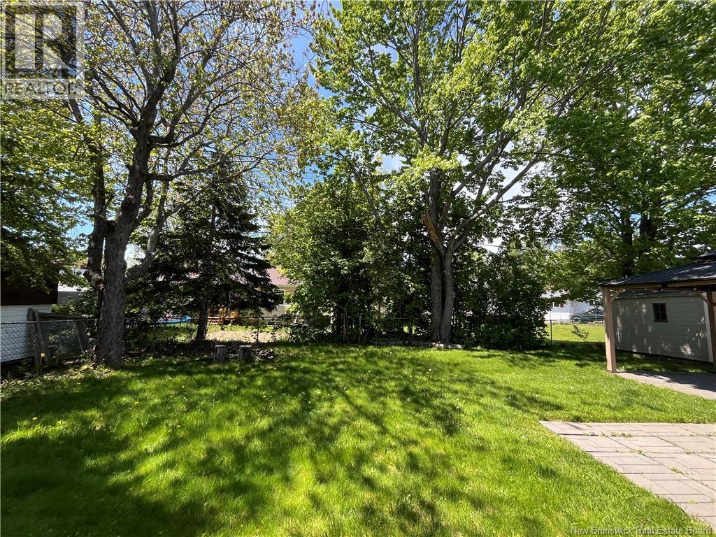 165 Wentworth Drive - 43