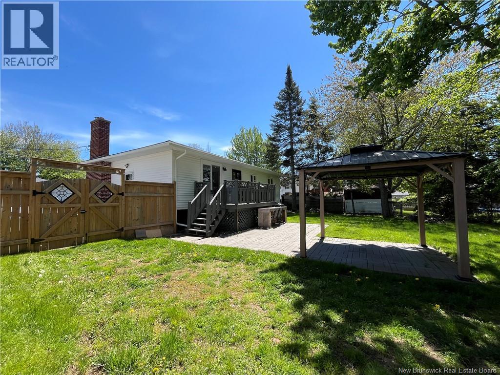 165 Wentworth Drive - 41