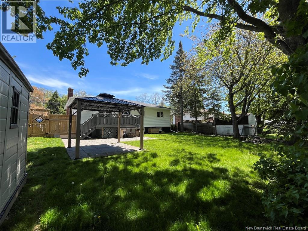 165 Wentworth Drive - 37
