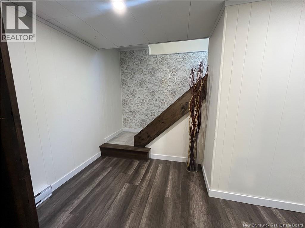 165 Wentworth Drive - 27