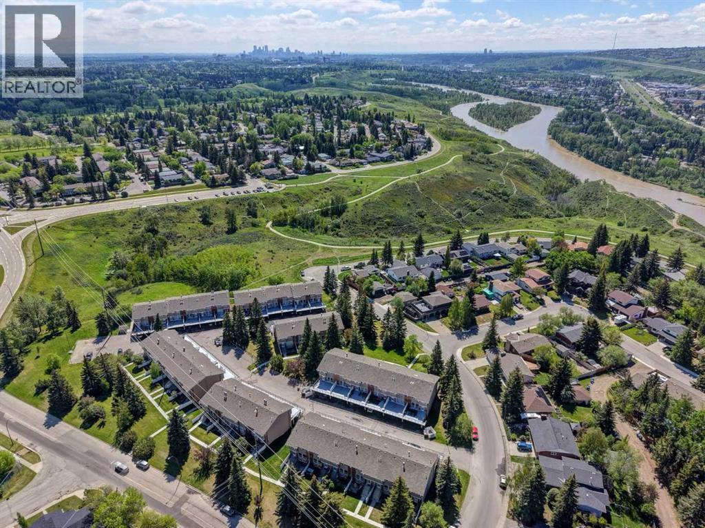 #24 116 Silver Crest Drive - 35