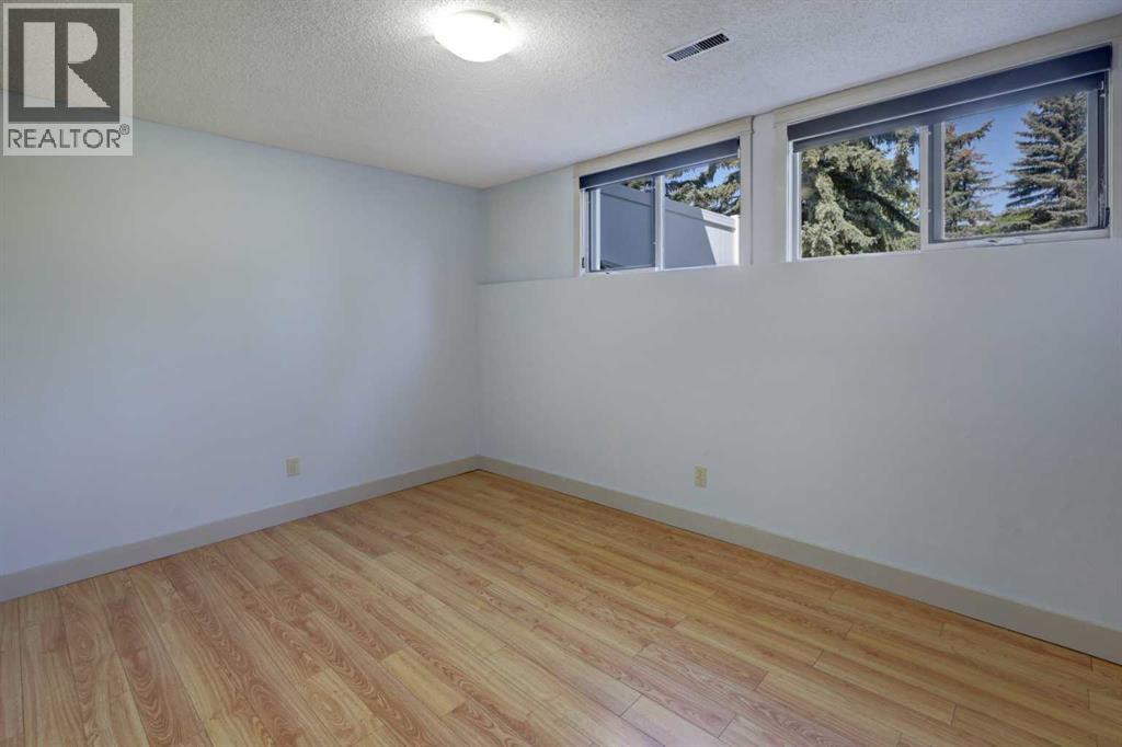 #24 116 Silver Crest Drive - 23
