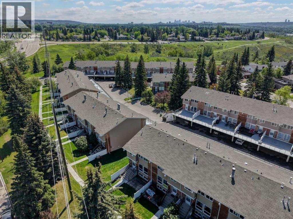#24 116 Silver Crest Drive - 34