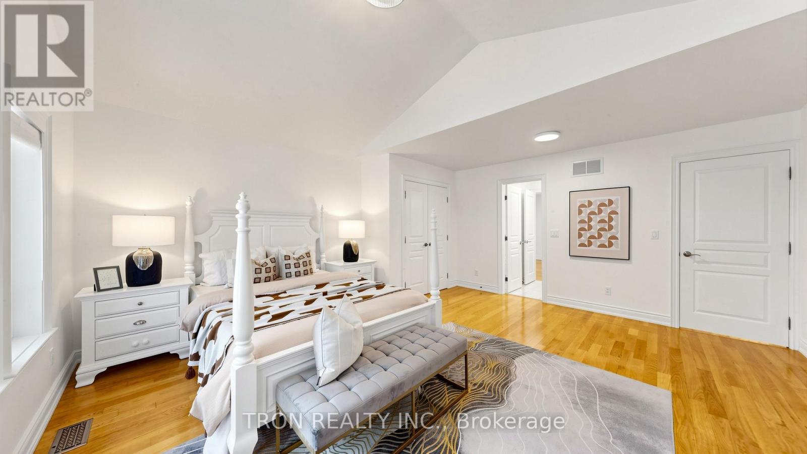 59 NORTON AVENUE - 37