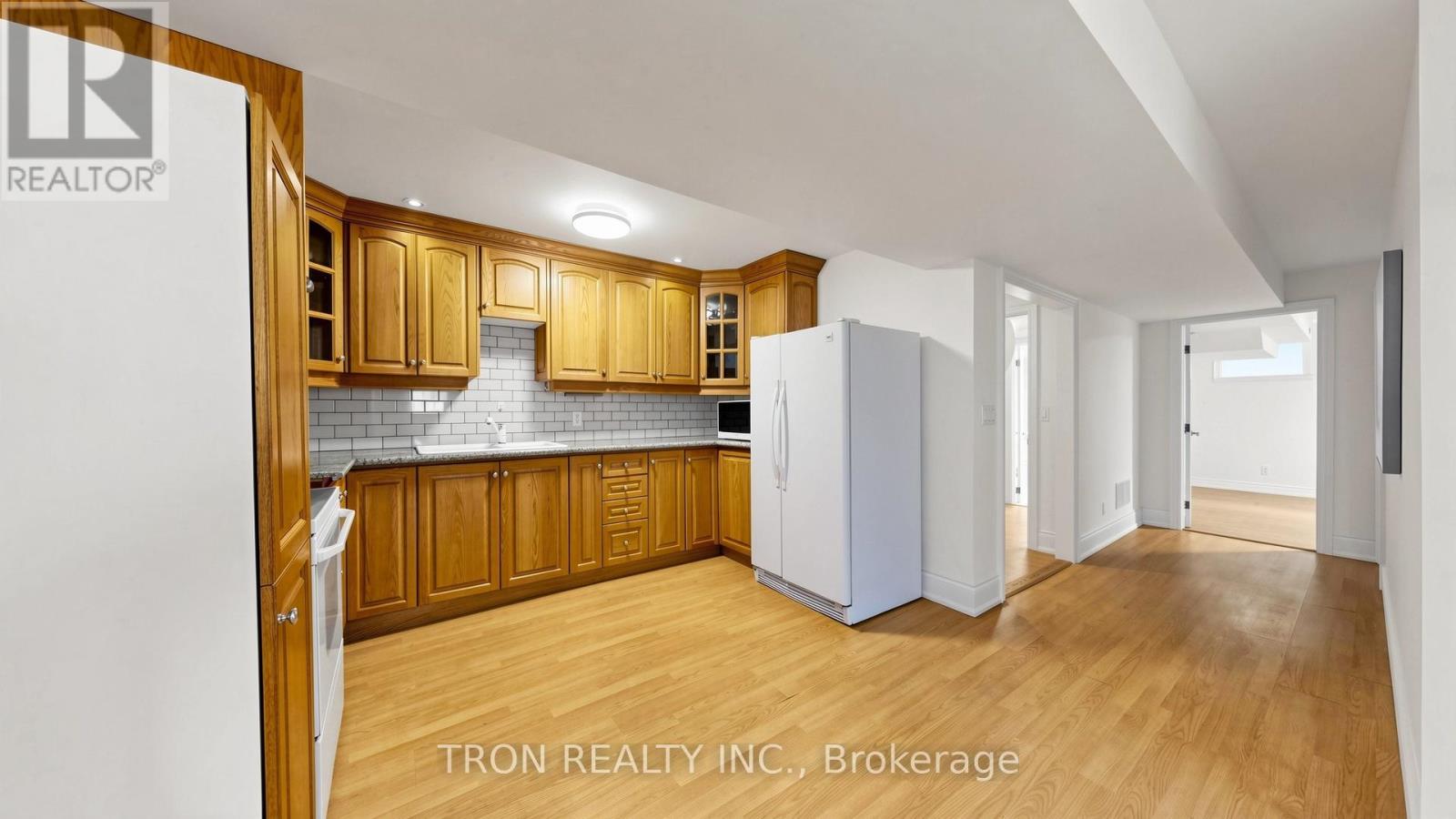 59 NORTON AVENUE - 44