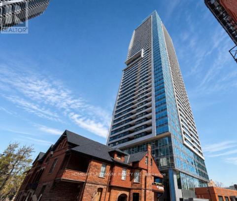 Listing photo of 1608 - 609 SHERBOURNE STREET