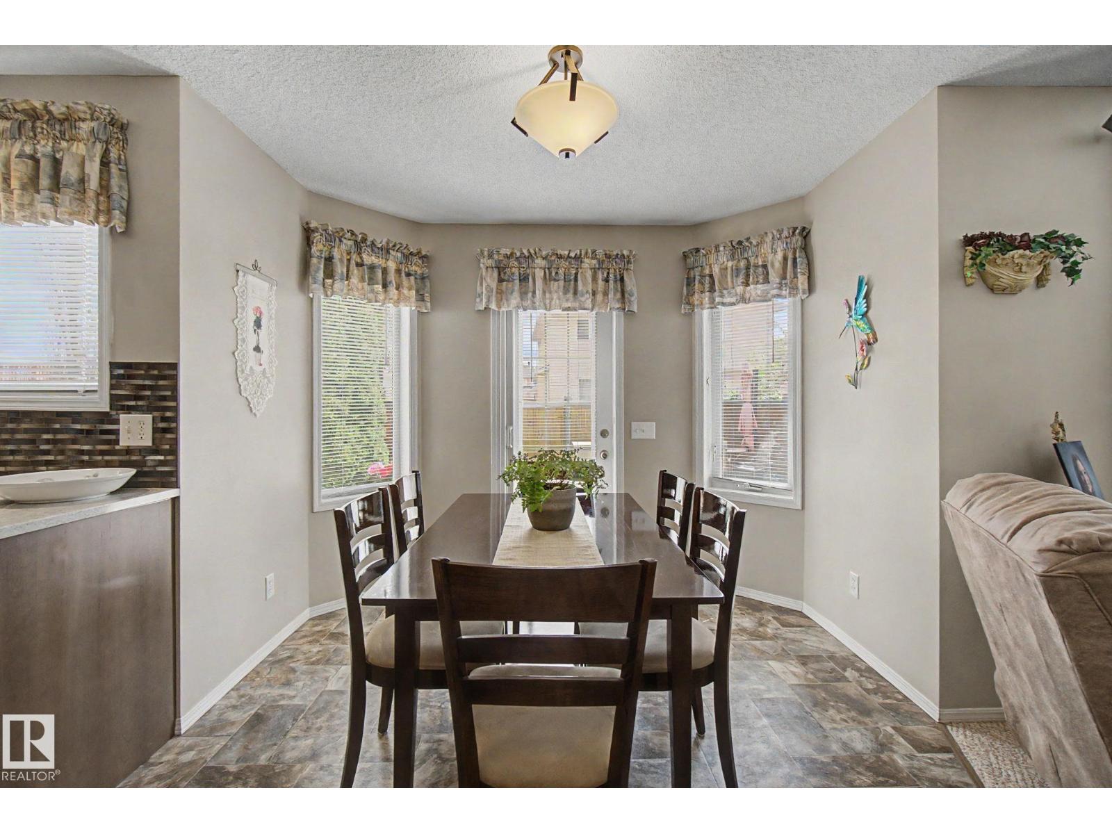 4113 36A AV NW NW - 16