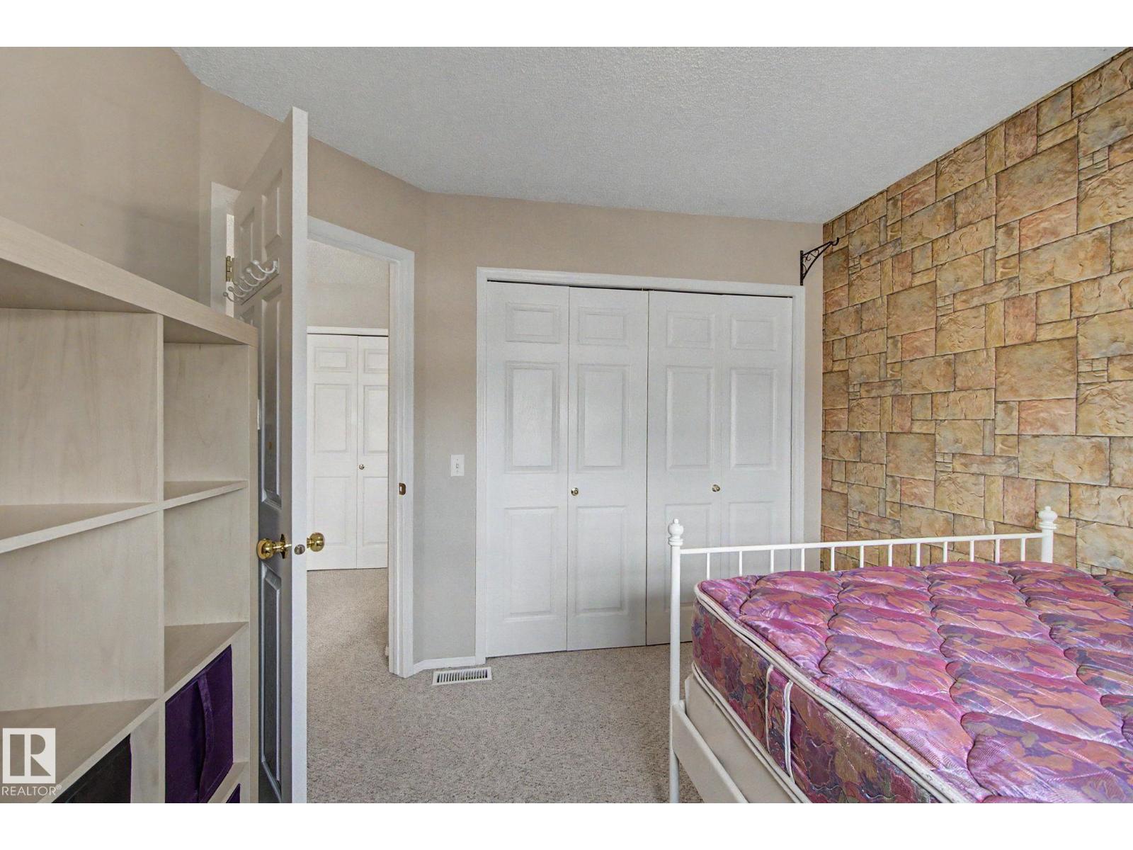 4113 36A AV NW NW - 32