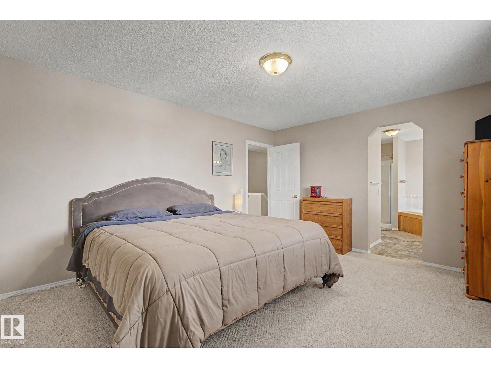 4113 36A AV NW NW - 37