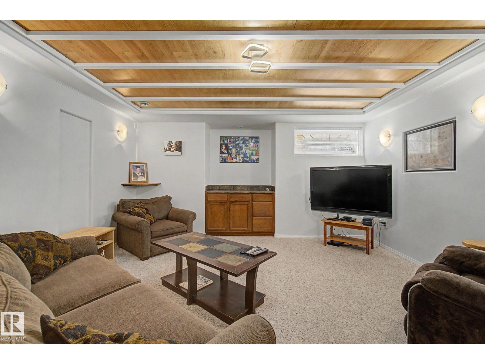 4113 36A AV NW NW - 44