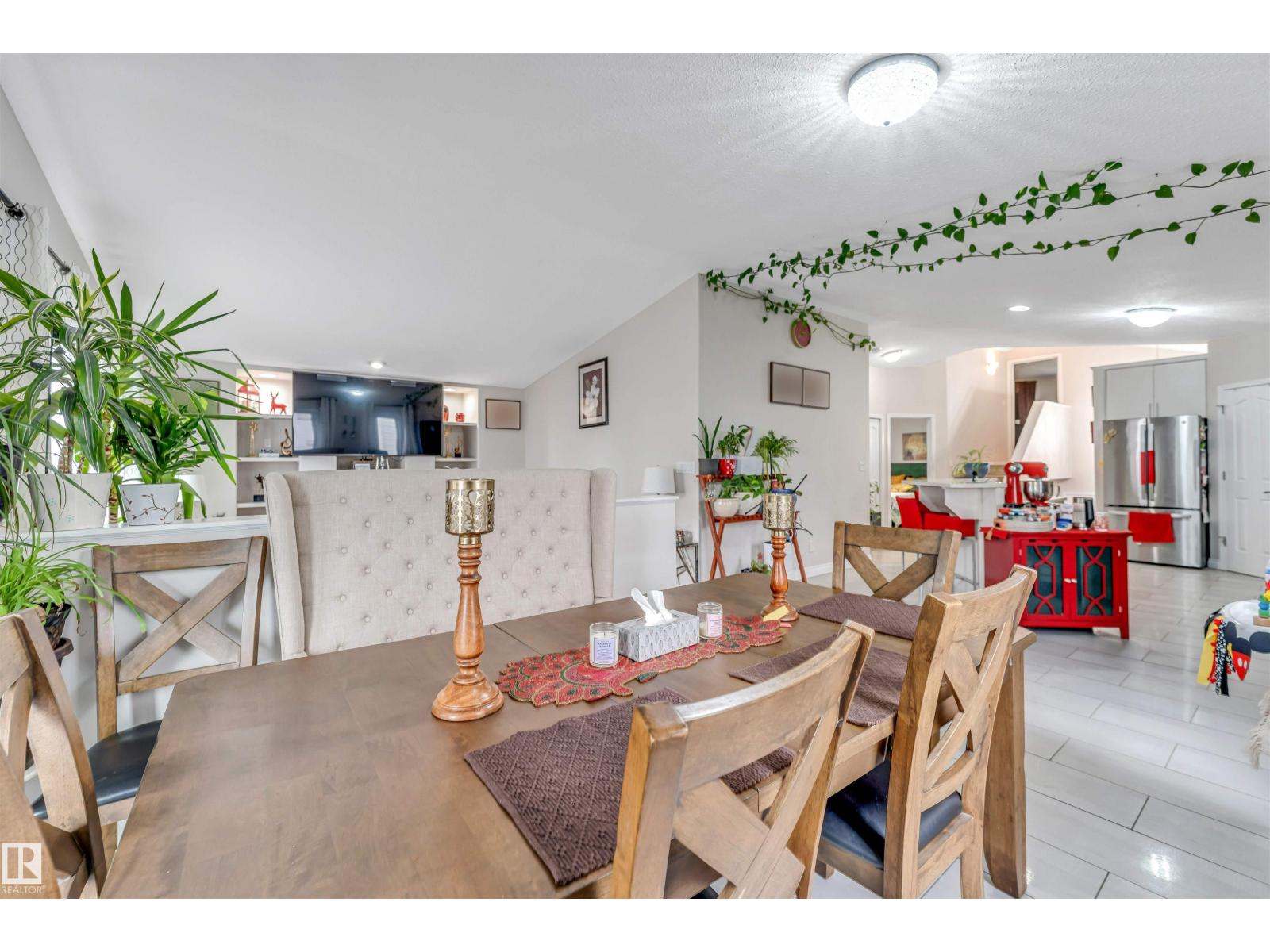 3519 22 ST NW NW - 20