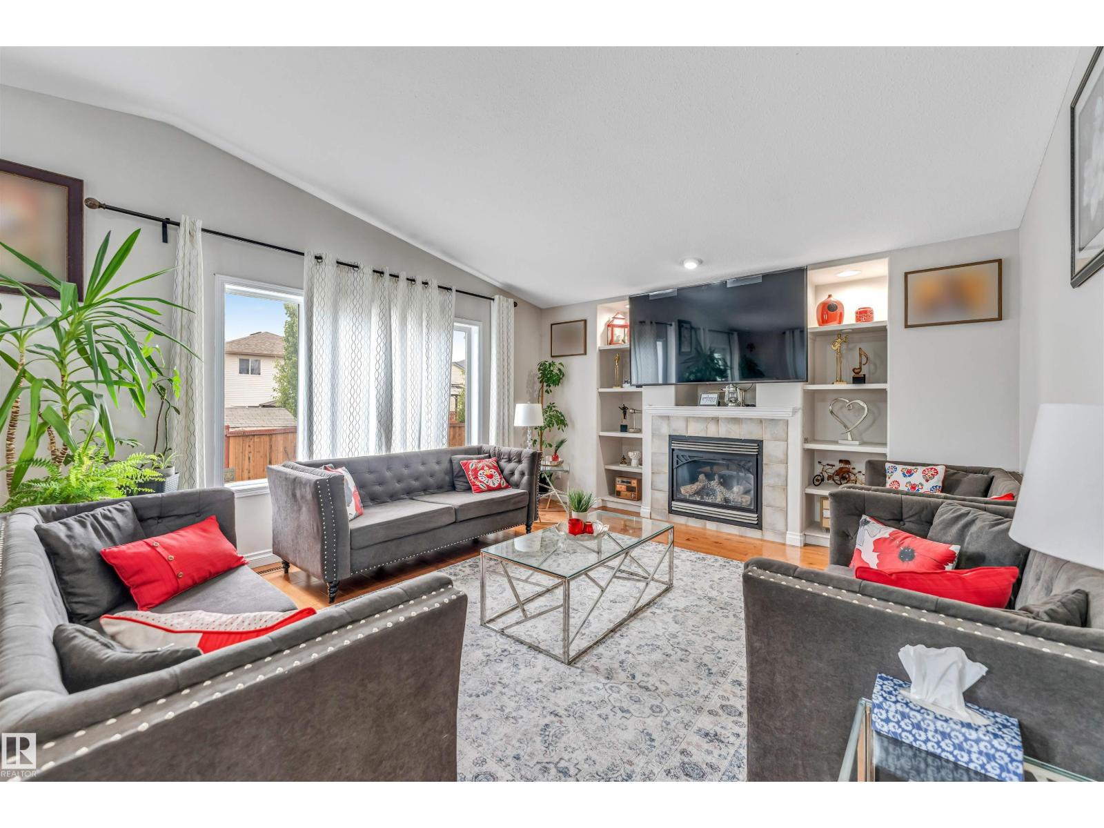 3519 22 ST NW NW - 21