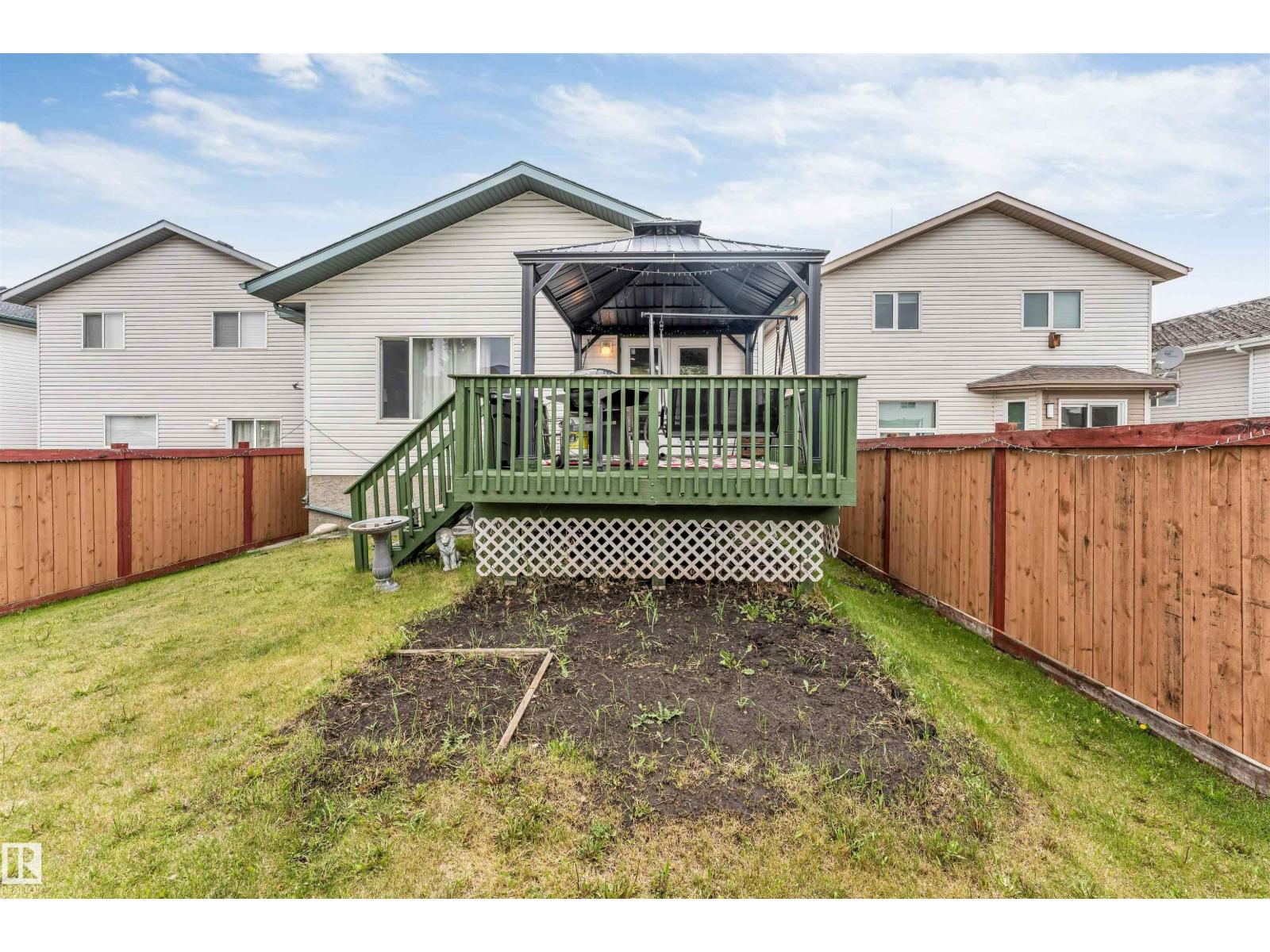 3519 22 ST NW NW - 4