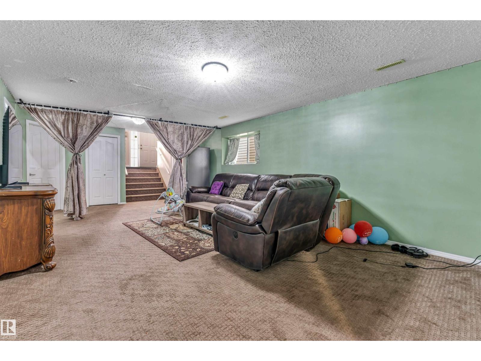 3519 22 ST NW NW - 45