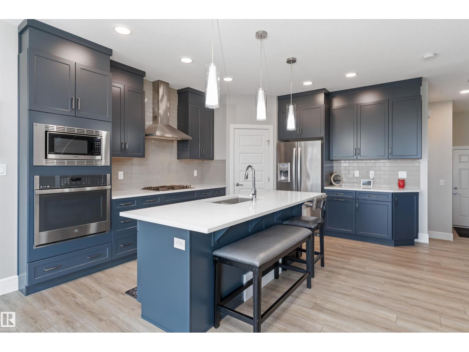 2933 CHOKECHERRY CM SW - 10