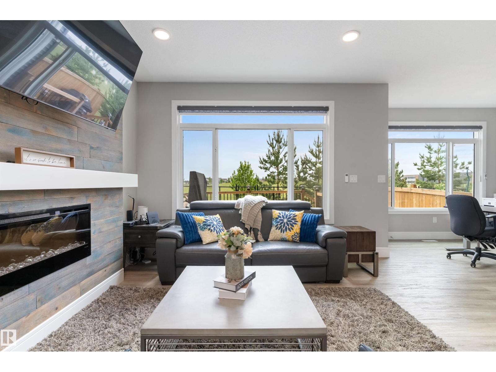 2933 CHOKECHERRY CM SW - 19