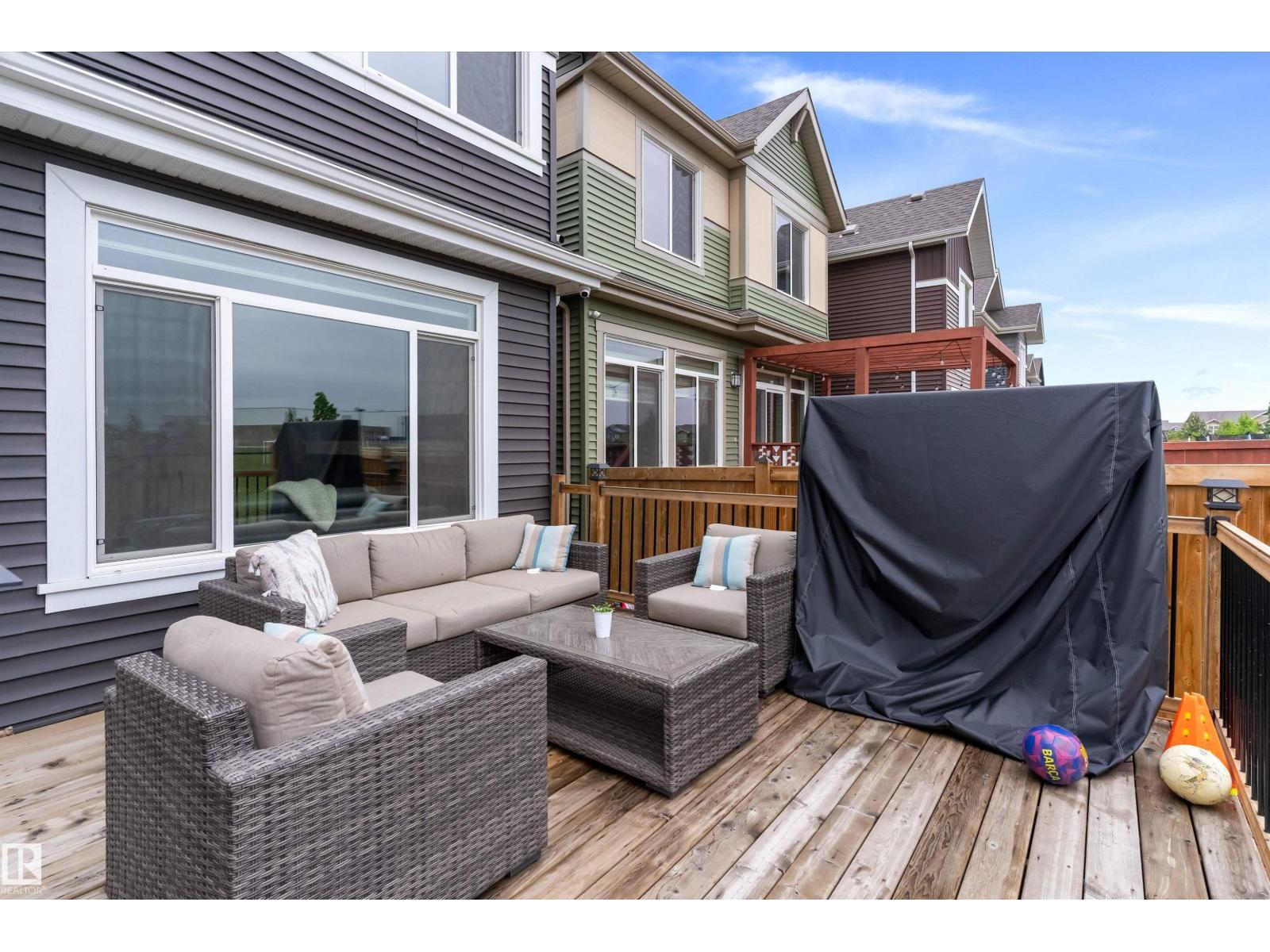 2933 CHOKECHERRY CM SW - 44