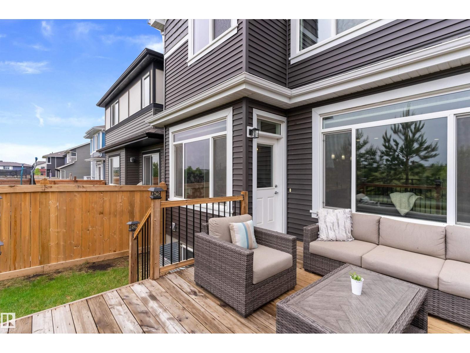 2933 CHOKECHERRY CM SW - 45