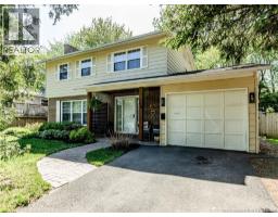 58 Briarwood, photo 2