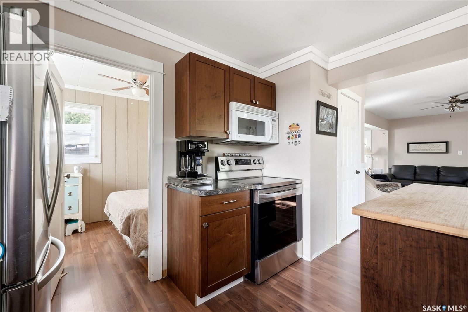 228 NICOLL AVENUE - 10
