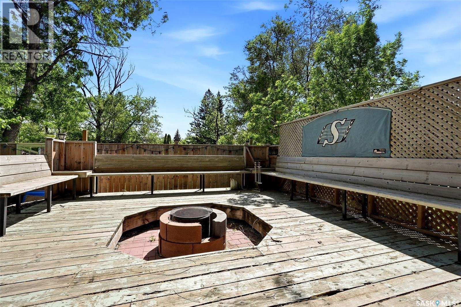228 NICOLL AVENUE - 22