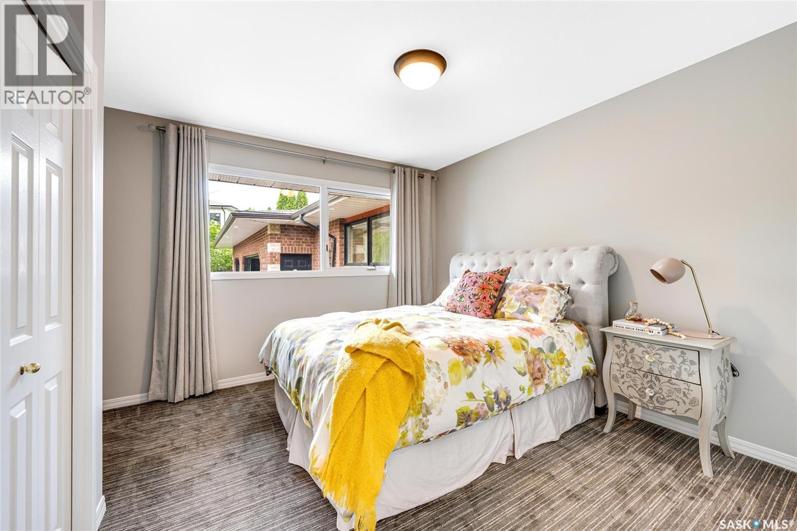 15 Quappelle COURT - 52