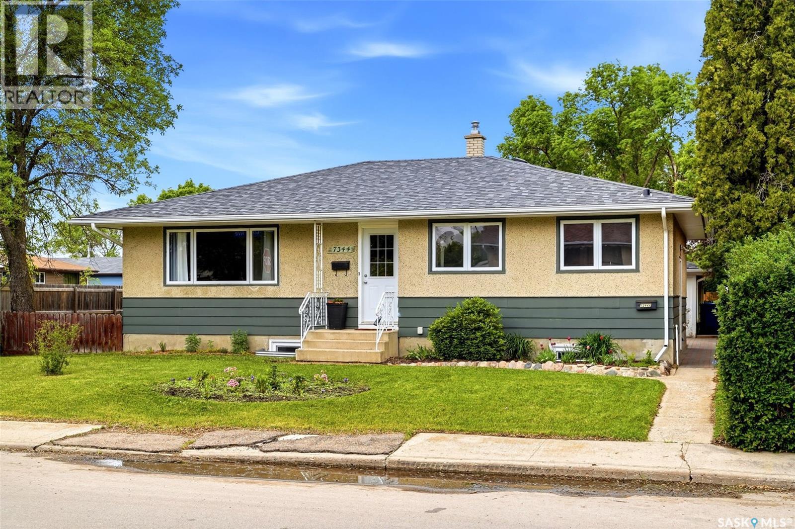 7344 6th AVENUE - Image 2