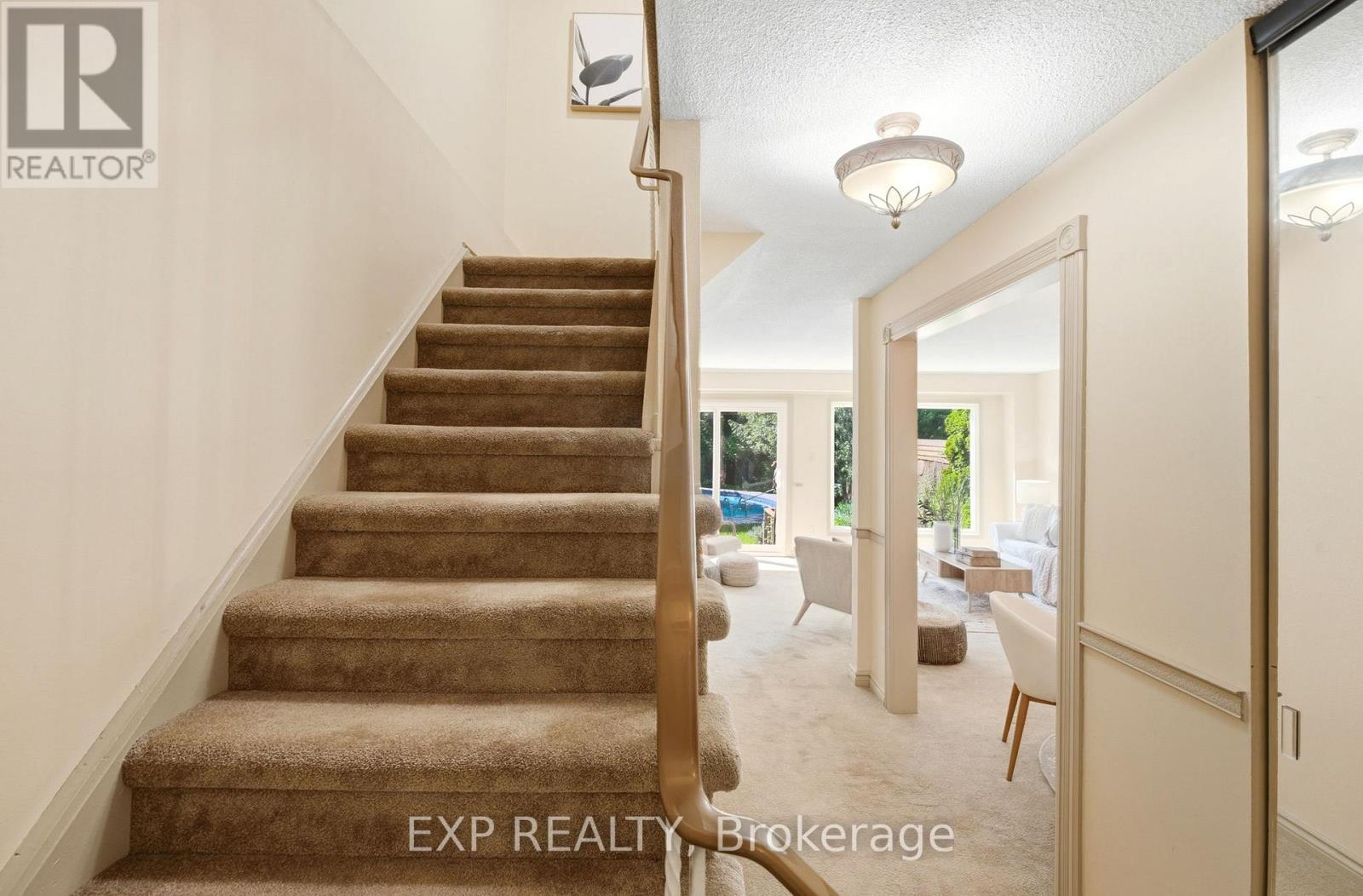 225 INVERGORDON AVENUE - 10