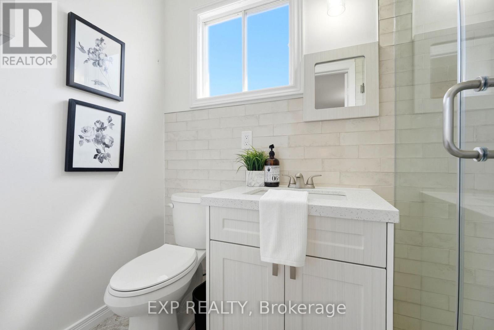225 INVERGORDON AVENUE - 13