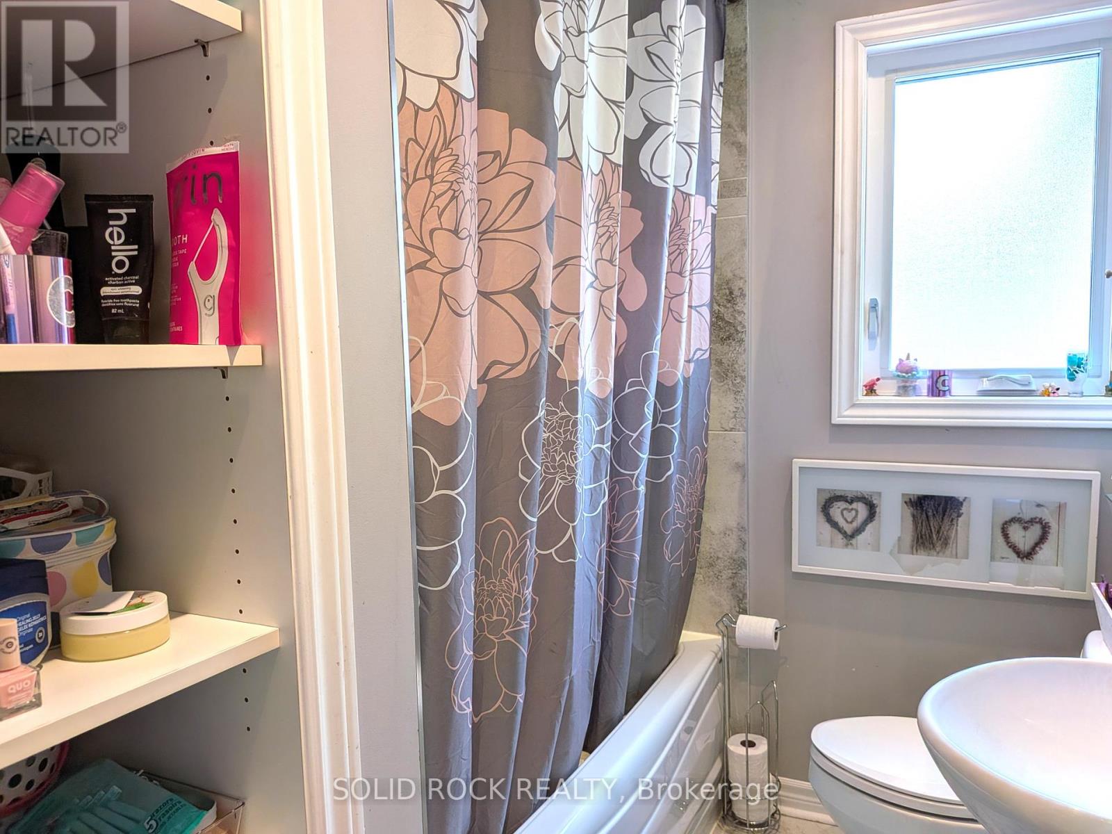 68 CREE AVENUE - 17