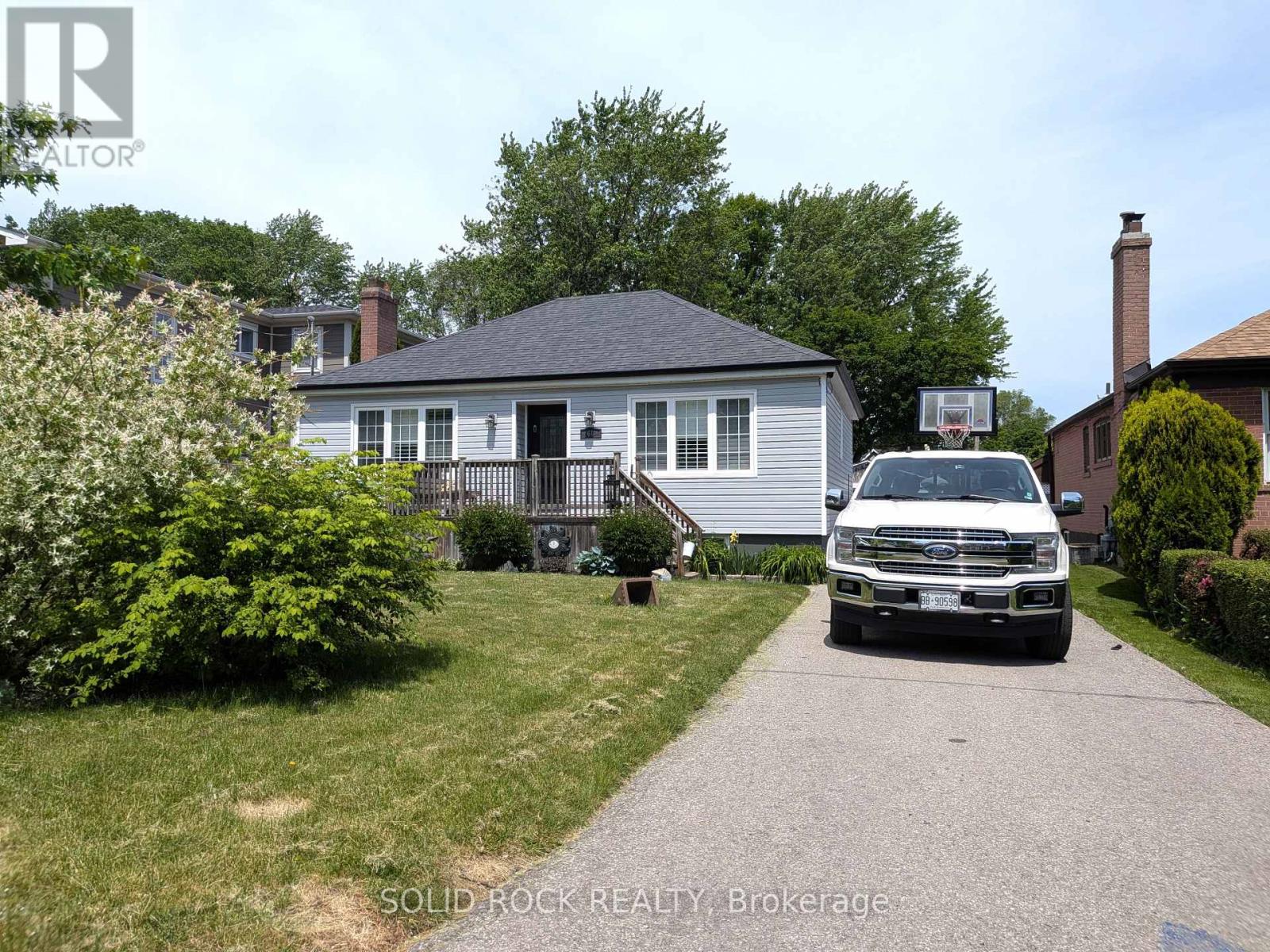 68 CREE AVENUE - 27