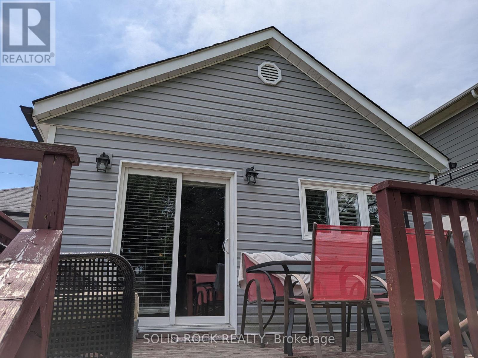 68 CREE AVENUE - 30
