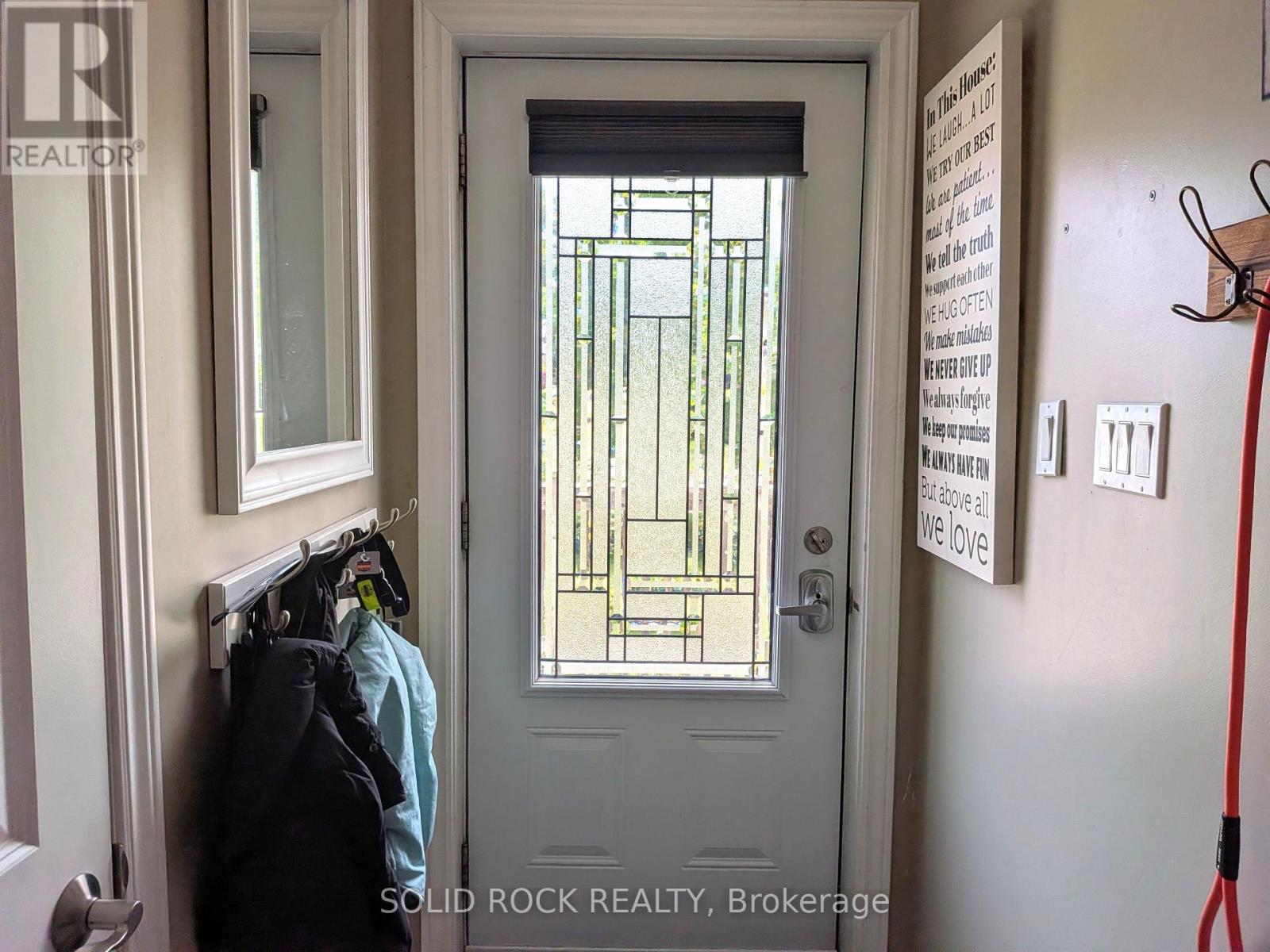 68 CREE AVENUE - 31