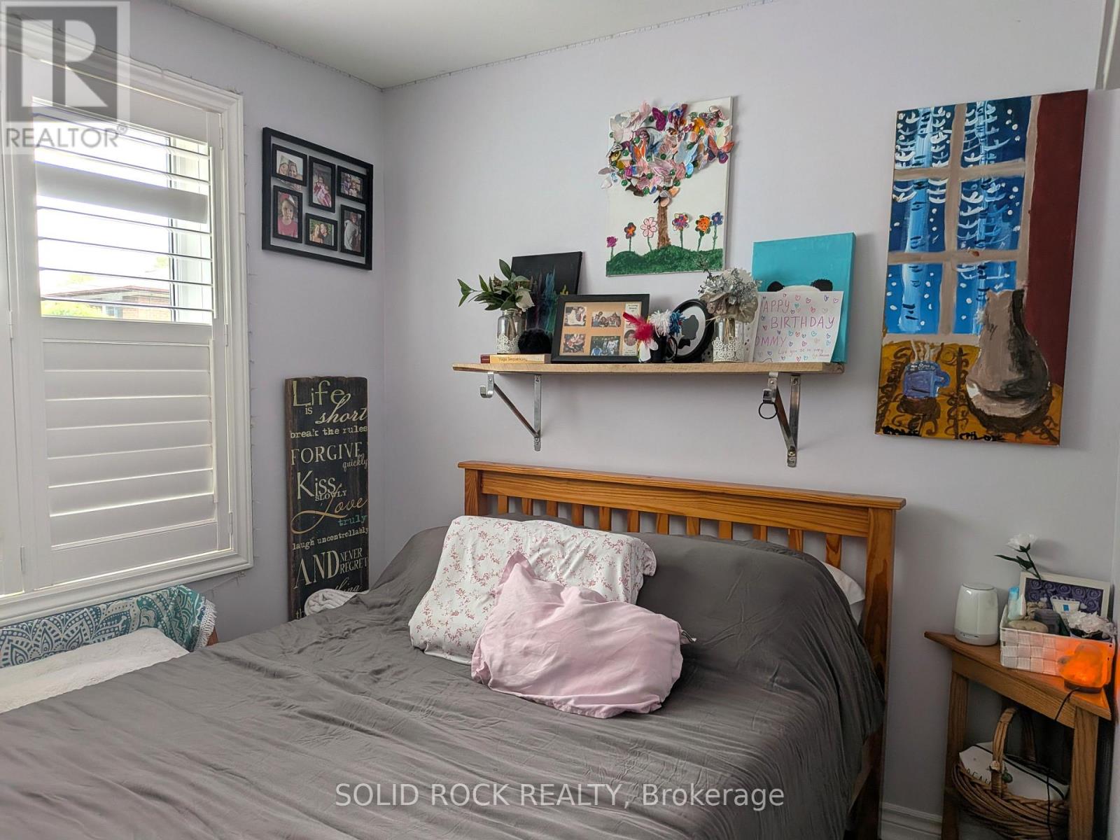 68 CREE AVENUE - 32