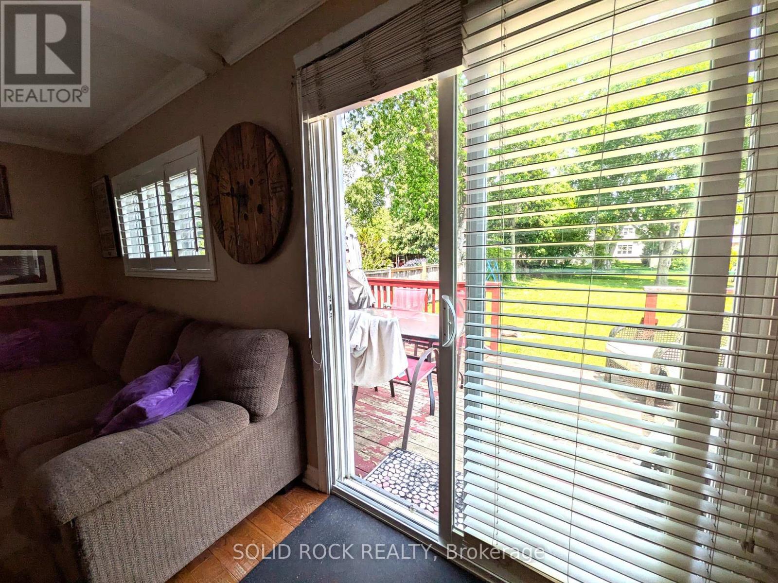 68 CREE AVENUE - 9
