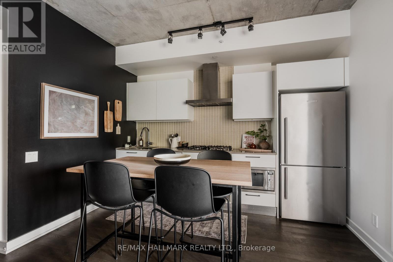 #201 60 HASLETT AVENUE - 7