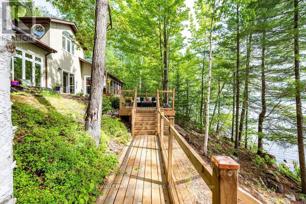 13 MAZINAW HEIGHTS ROAD N - 37