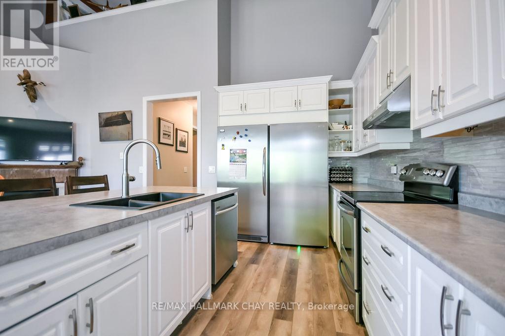34 MEADOWOOD DRIVE - 12