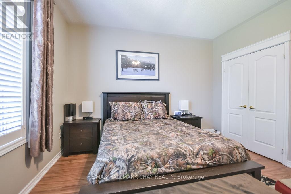 34 MEADOWOOD DRIVE - 17