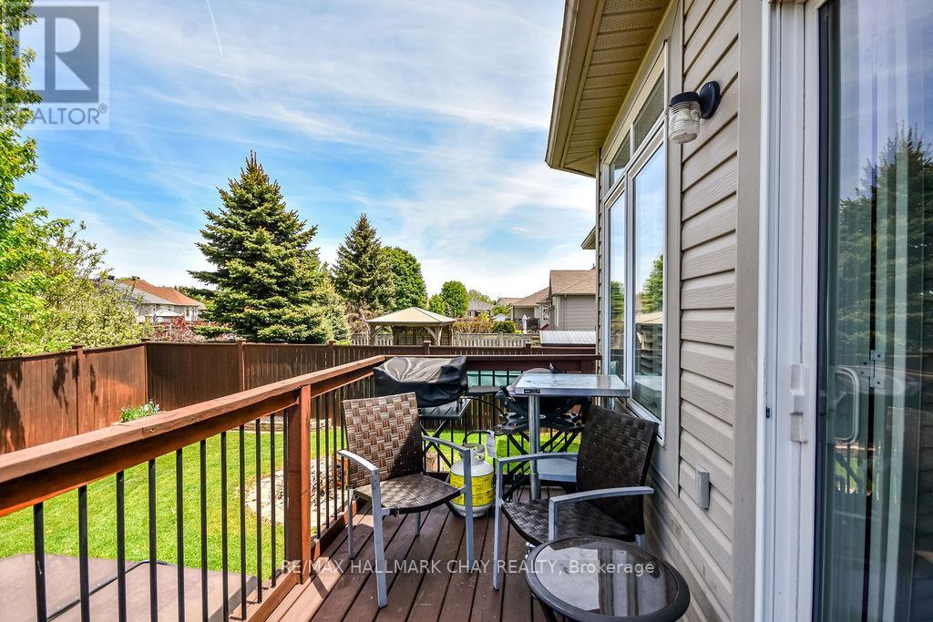 34 MEADOWOOD DRIVE - 38