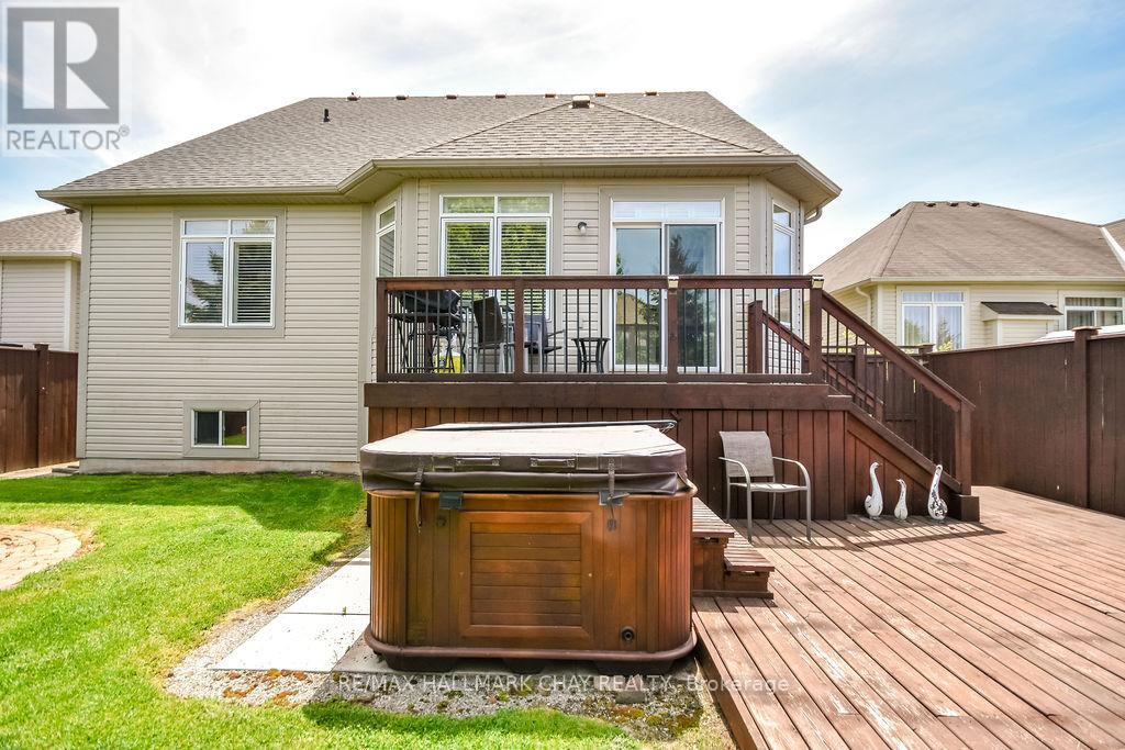 34 MEADOWOOD DRIVE - 41