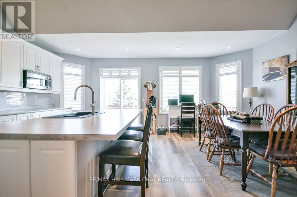 34 MEADOWOOD DRIVE - 7